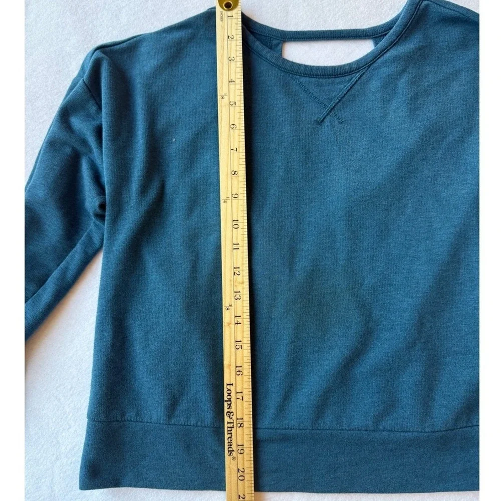 Nike Dri Fit Yoga Wrap Front Open Back Pullover Teal Blue Size M‎